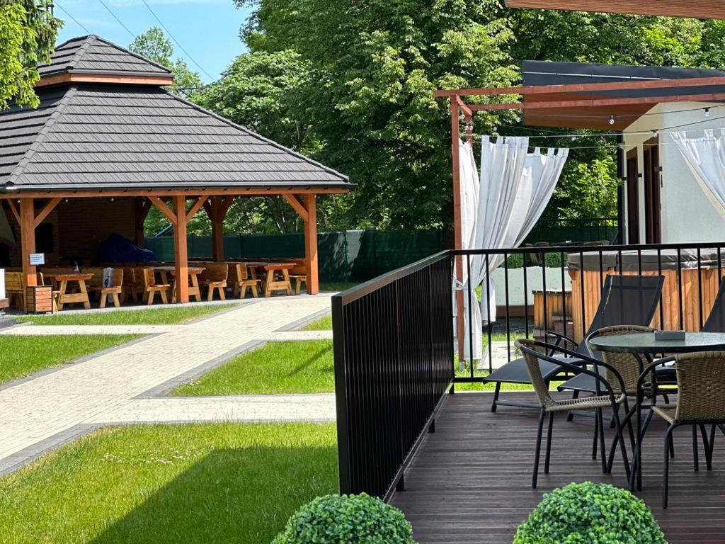 Wrzos Resort & Wellness **** Domki Caloroczne Wegierska Gorka Extérieur photo
